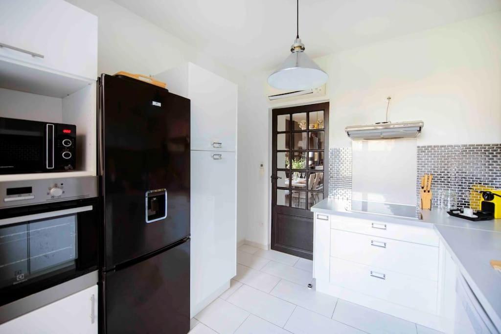 Jolie Maison Sur Orleans, Parking & Climatisation Esterno foto
